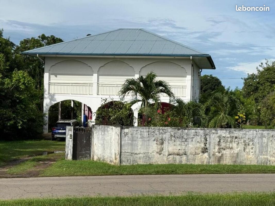 Maison 4 pièces 288 m² · à Cayenne · 288 m² · 460 000 €