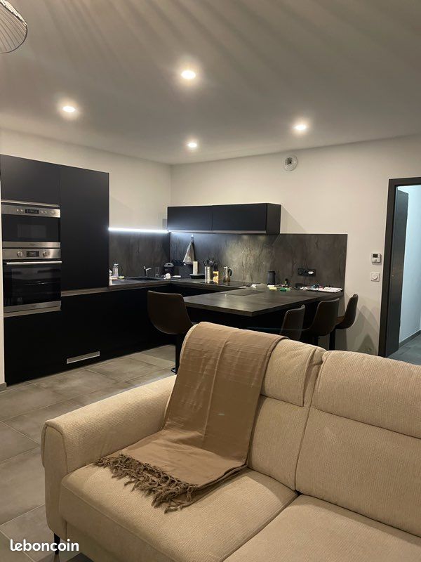 Appartement 2 pièces 52 m² · à Annemasse · 52 m² · 1 350 €/mois