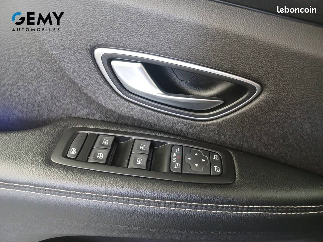 RENAULT Grand Scenic dCi 110 Energy EDC Intens (image 16)