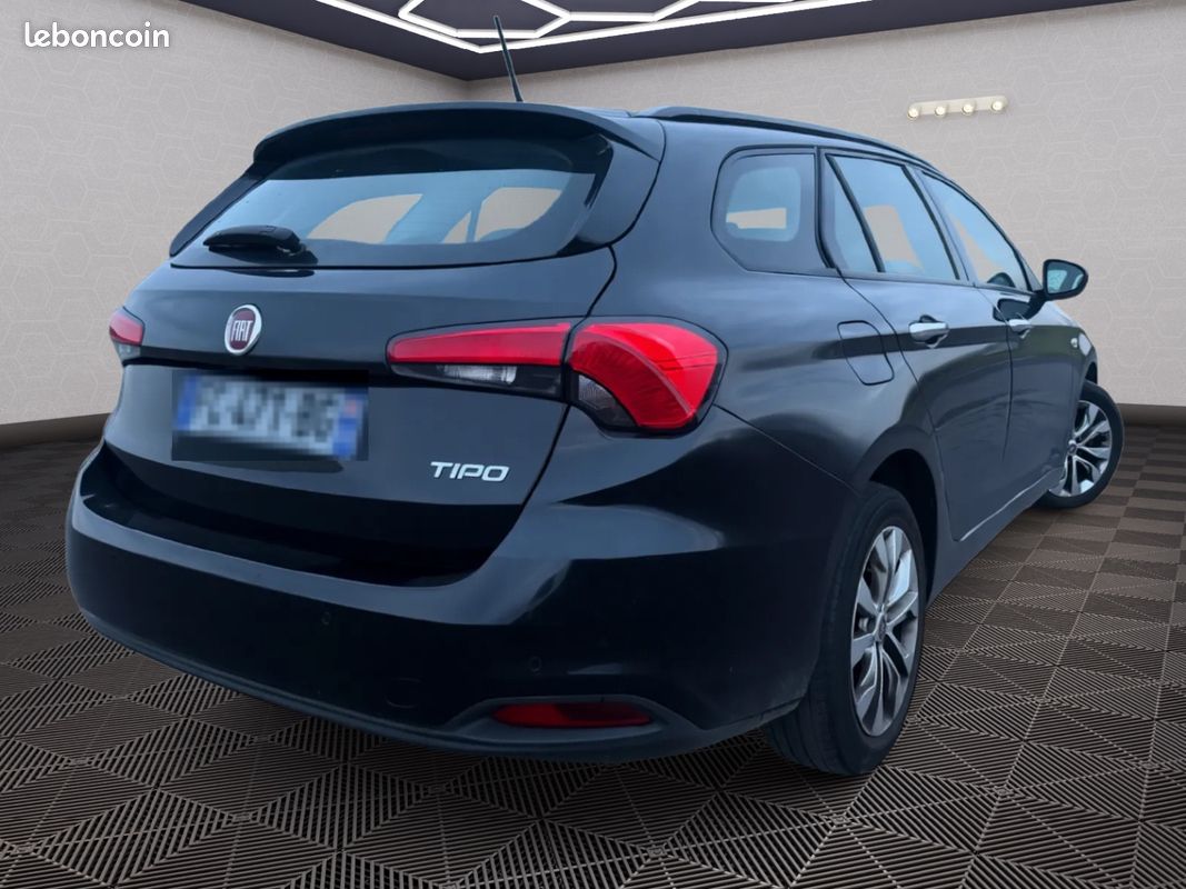 Fiat TIPO SW Lounge 1.6 JTDM 120 - GPS, Caméra, Clim Auto (image 2)