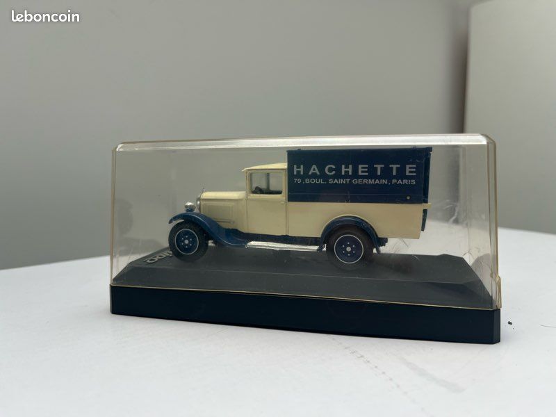 Solido Modifiée 1/43 Citroen C4F Pick Up – Collection - Très Bon état