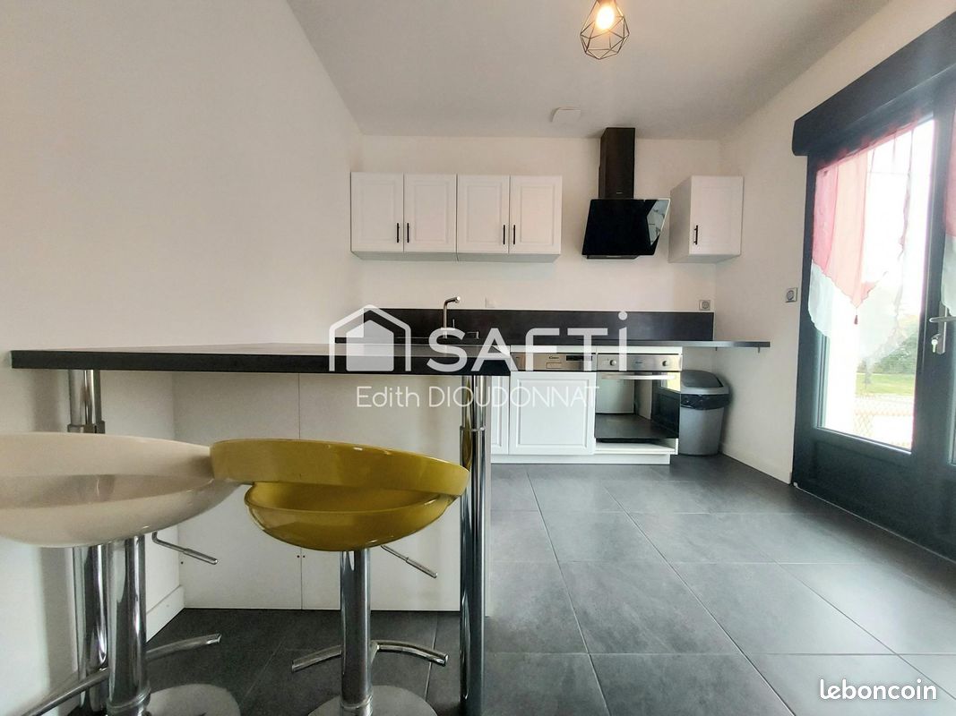 Maison 6 pièces 118 m² · à La Jonchère · 118 m² · 258 000 €