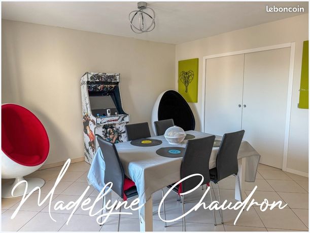 https://img.leboncoin.fr/api/v1/lbcpb1/images/d0/ce/3e/d0ce3eaa9a49568306889691c2616b494565010b.jpg?rule=ad-image