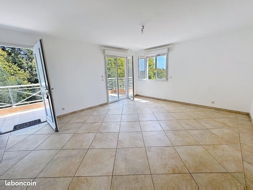 Maison 6 pièces 106 m² · à Grasse · 106 m² · 532 000 €