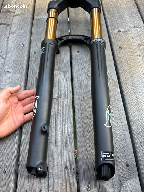 Fox 34 float factory grip X 130mm (image 7)