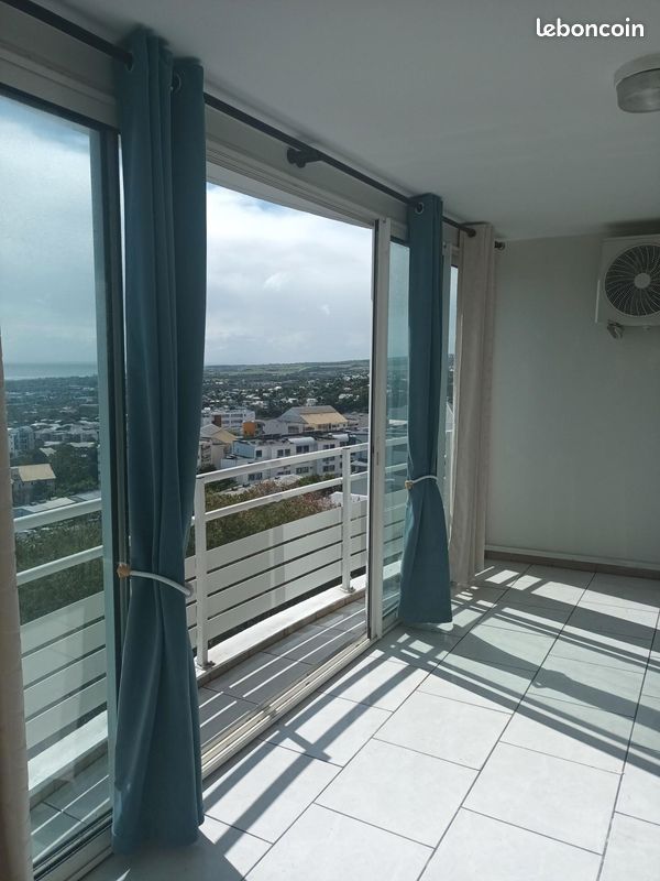 Appartement 4 pièces 93 m² · à Saint-Denis · 93 m² · 1 272 €/mois