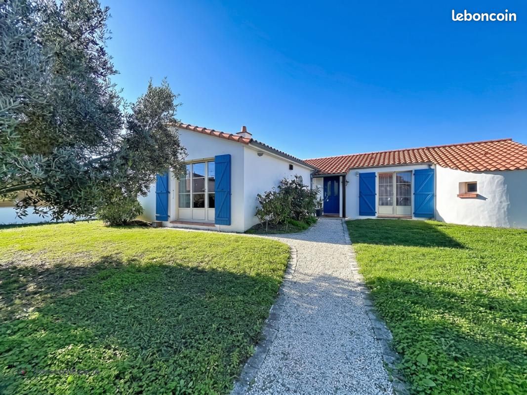 Maison 5 pièces 146 m² · à Bretignolles-sur-Mer · 146 m² · 421 000 €