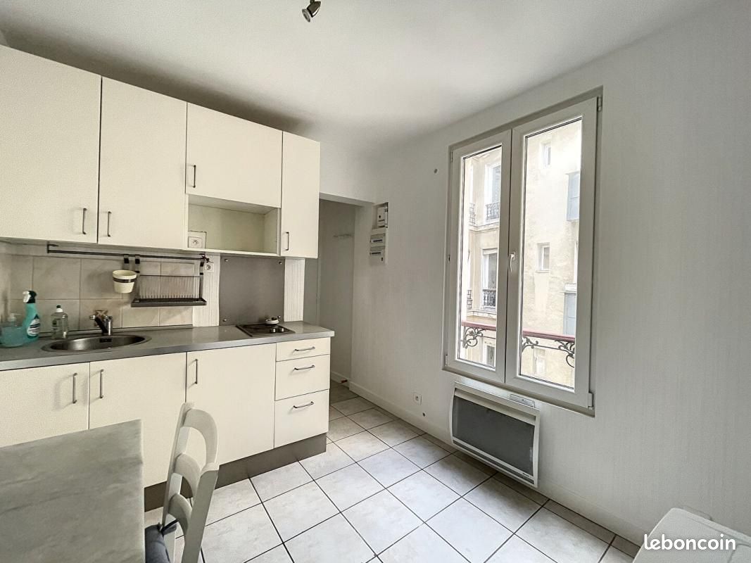 Appartement 2 pièces 24 m² · à Paris · 24 m² · 910 €