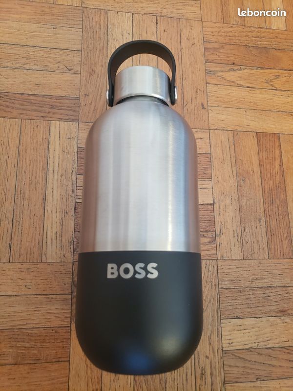 Gourde en inox Hugo Boss neuve 750 ml (image 1)