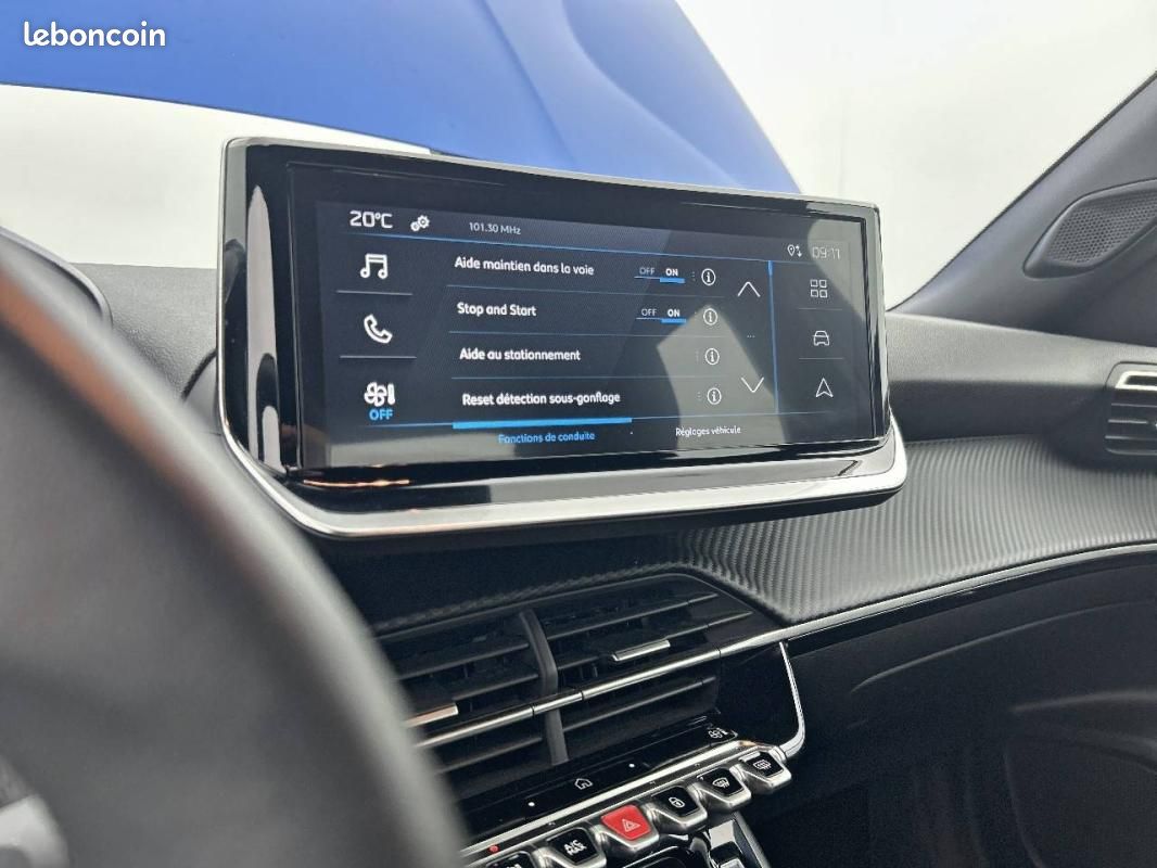 Peugeot 2008 PureTech 100 S&S BVM6 - Active (image 21)