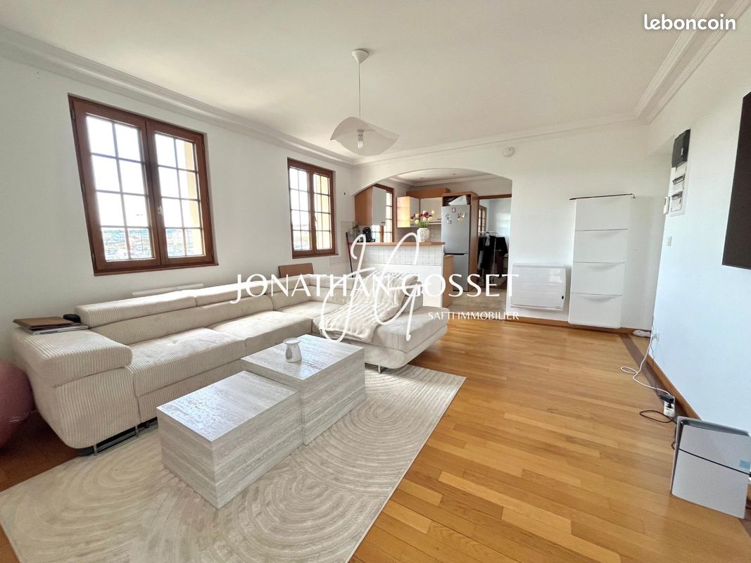 Appartement 2 pièces 42 m² · à Carrières-sous-Poissy · 42 m² · 167 000 €