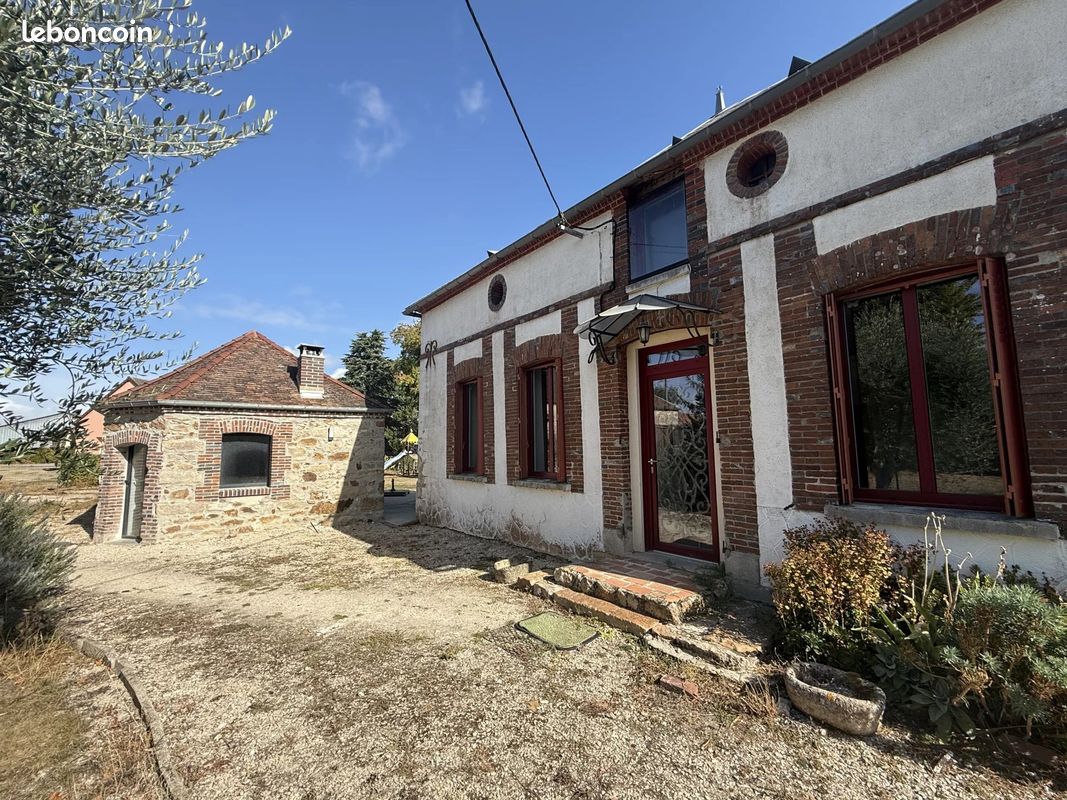 Maison 7 pièces 185 m² · à Fay-lès-Marcilly · 185 m² · 251 450 €