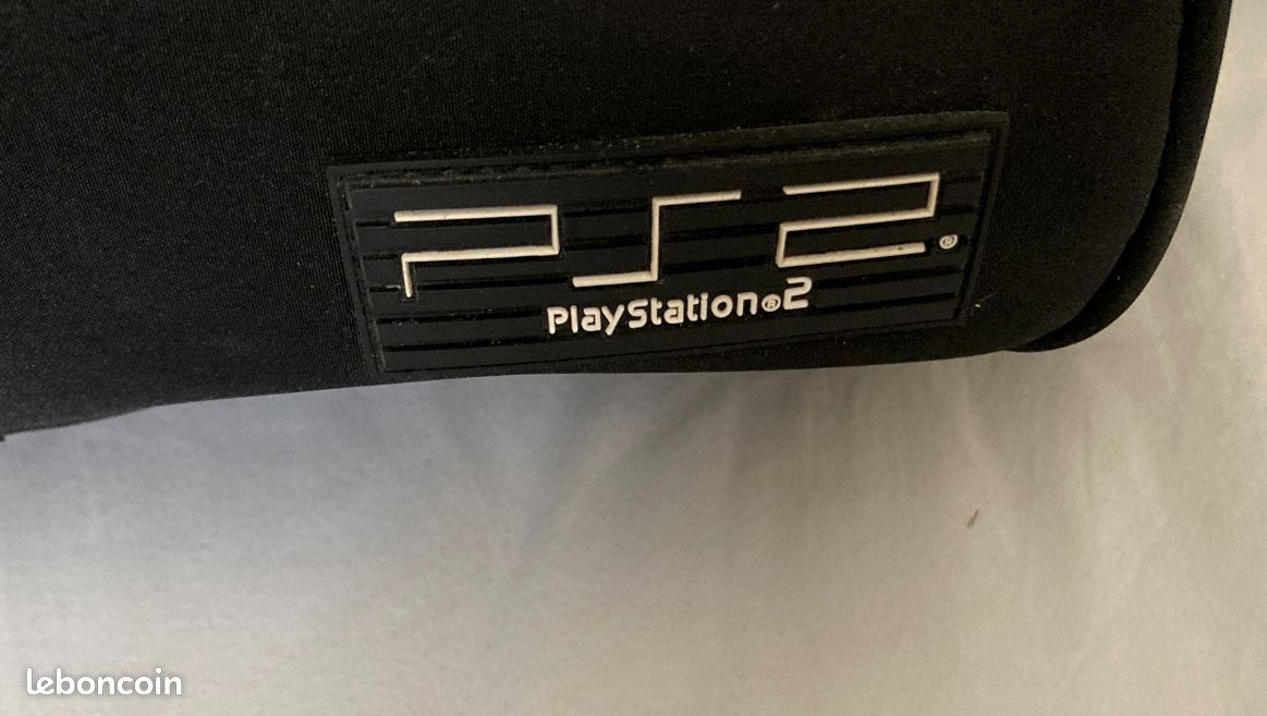 PlayStation 2 et sa sacoche officielle - Consoles