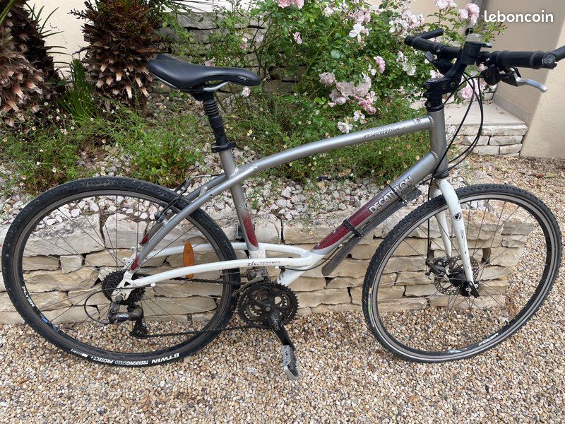 Vélo tous chemins VTC (image 2)
