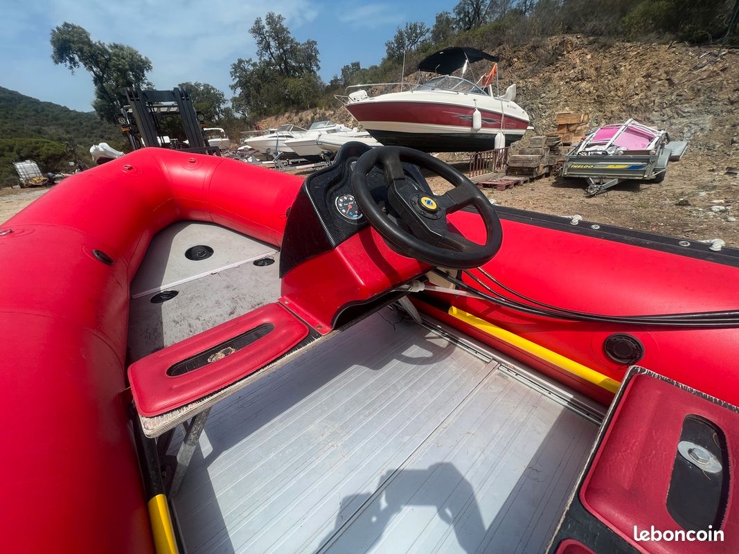 Pneumatique zodiac mk3 + moteur 40 cv + remorque Nautisme