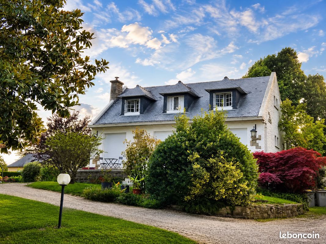 Maison 7 pièces 120 m² · à Miniac-Morvan · 120 m² · 1 620 €/mois