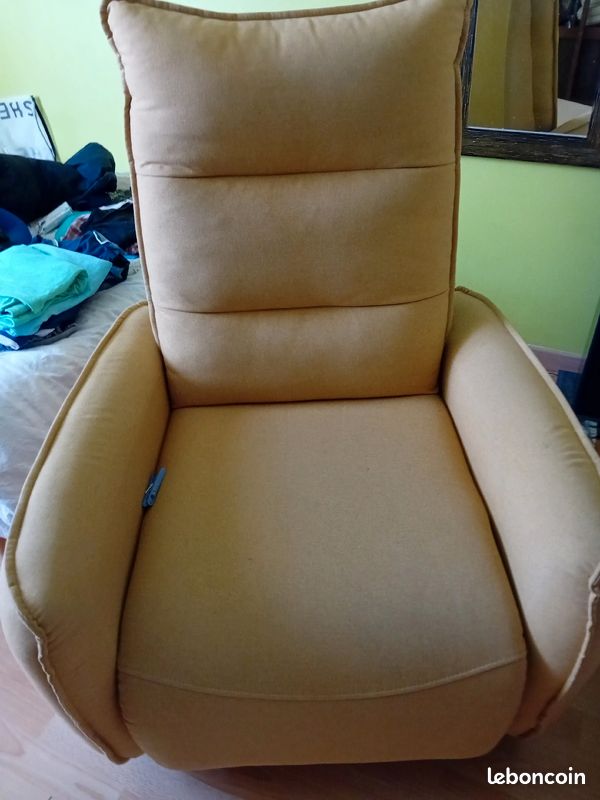 Fauteuil relaxant (image 1)