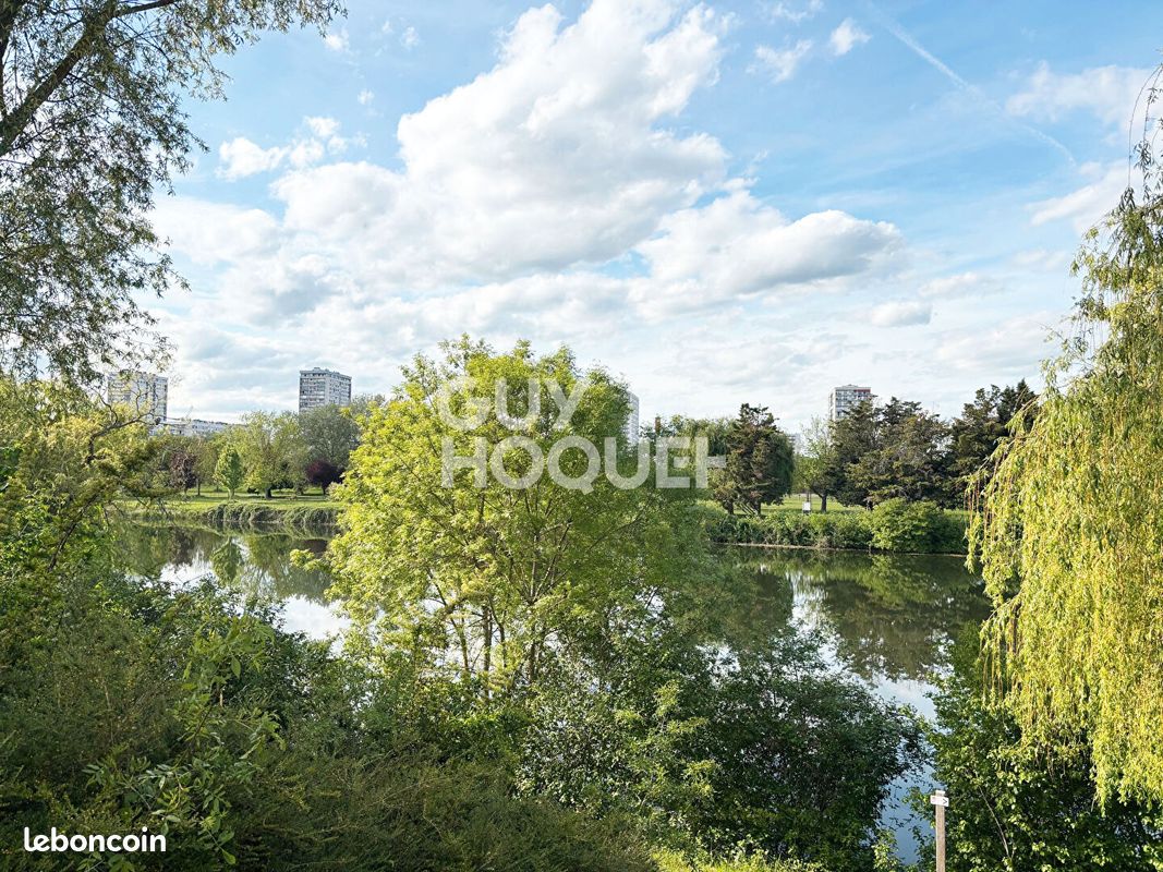 Appartement 4 pièces 92 m² · à Tours · 92 m² · 950 €