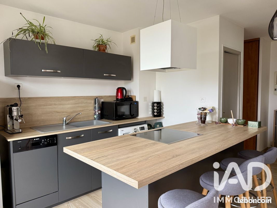 Appartement 2 pièces 54 m² · à Reignier-Ésery · 54 m² · 235 000 €