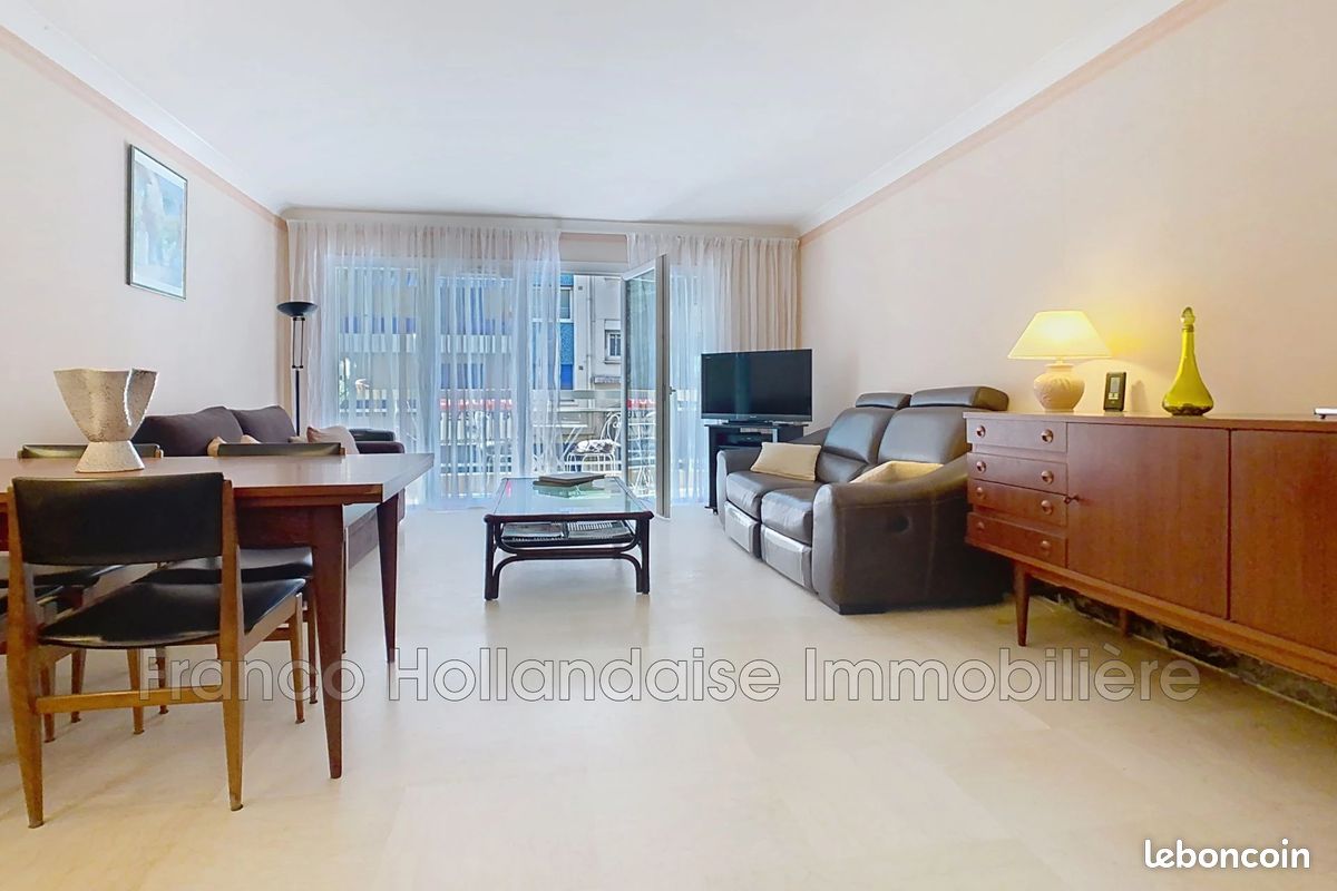 Parking 58 m² · à Antibes · 58 m² · 340 000 €