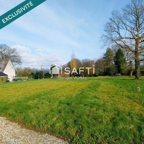 Terrain 1008 m² PLESSE