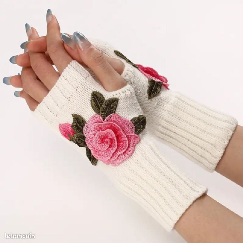 PROMO - Mitaines en laine Blanc cassé - Fleur Rose (image 3)