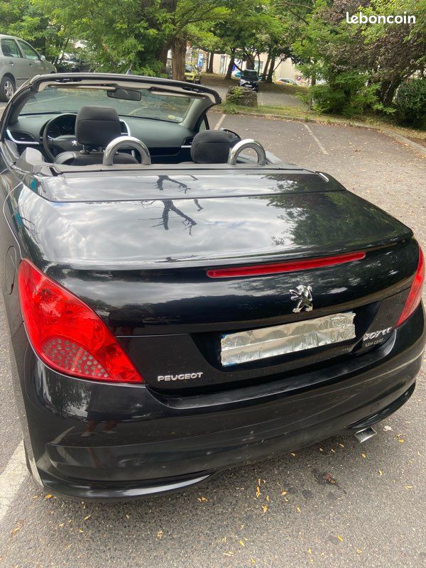 Peugeot 207 CC Cabriolet 1,6 HDI Sport Pack avec changement moteur embrayage distribution contrôle CT Ok (image 11)