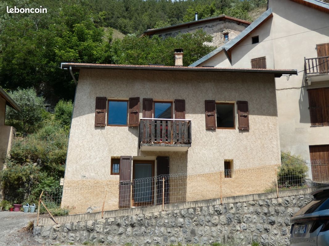 Maison 3 pièces 65 m² · à Rousset-Serre-Ponçon · 65 m² · 138 000 €