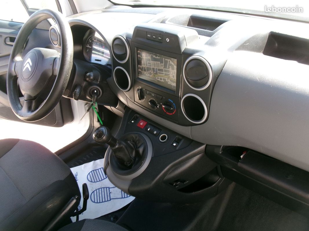 Citroen BERLINGO VAN M 650KG BLUEHDI 75 CLUB (image 11)