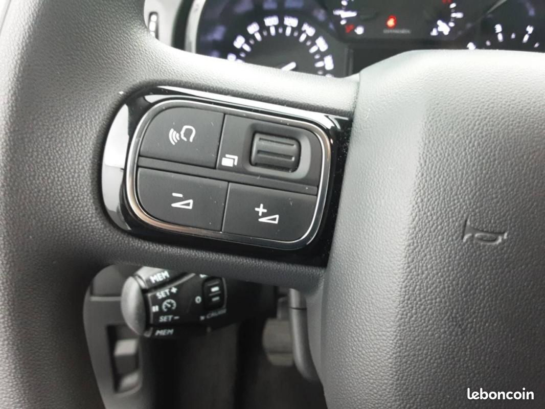 Citroën C3 PureTech 83 ch BVM5 - Plus (image 19)