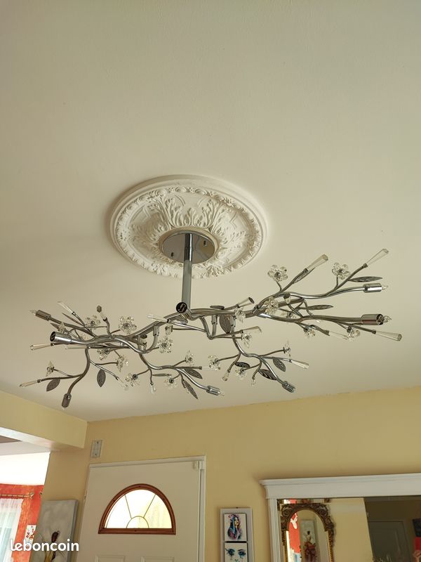 Lustre (image 2)