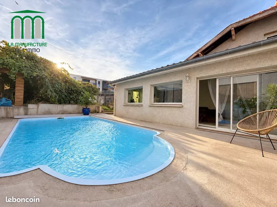 Maison 5 pièces 129 m² · à Saint-Genest-Lerpt · 129 m² · 249 900 €