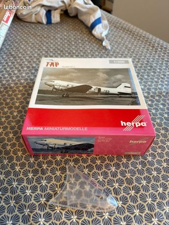 Maquette D'avion Pan Am Douglas DC-4 - Échelle 1/125 - Modèle Snap-fit à Collectionner Modèle Douglas DC-4 Clipper Munich