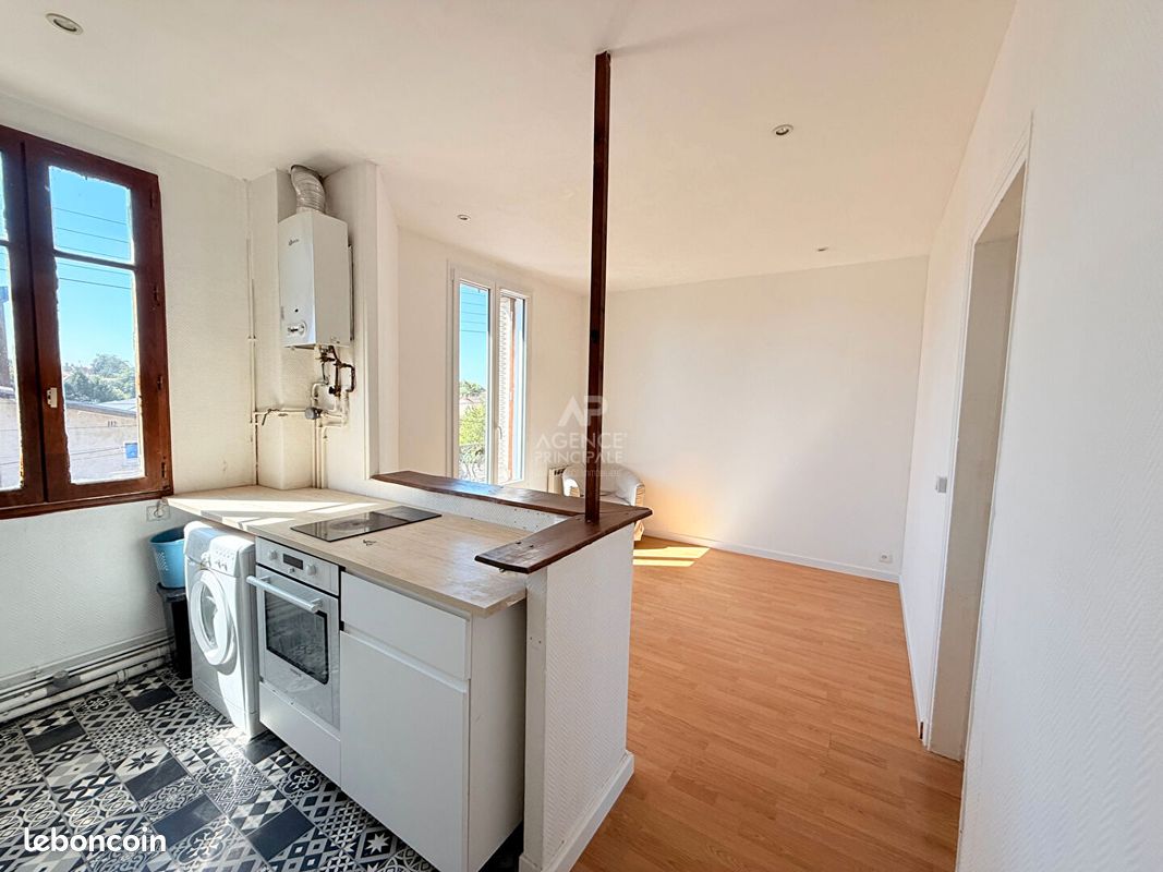 Appartement 2 pièces 30 m² · à Conflans-Sainte-Honorine · 30 m² · 145 000 €