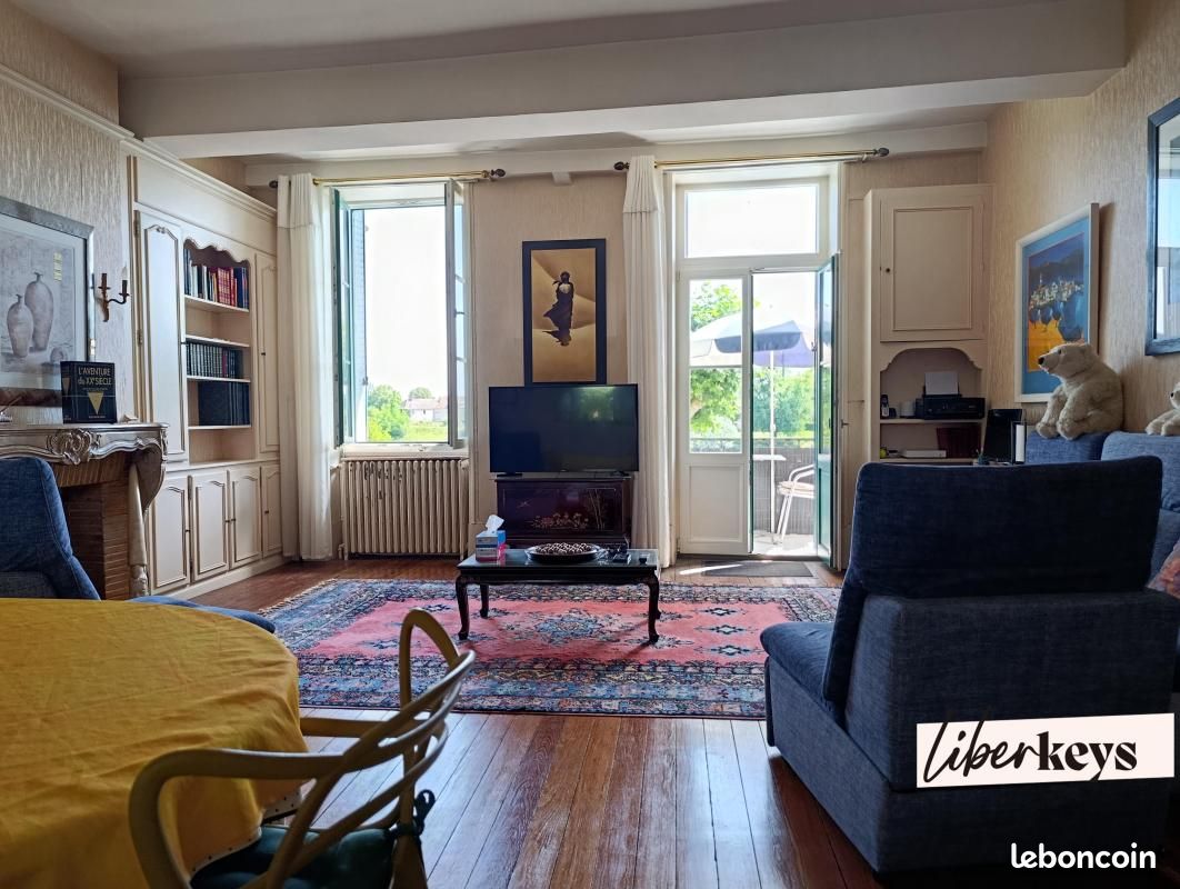 Appartement 7 pièces 229 m² · à Tournus · 229 m² · 239 500 €