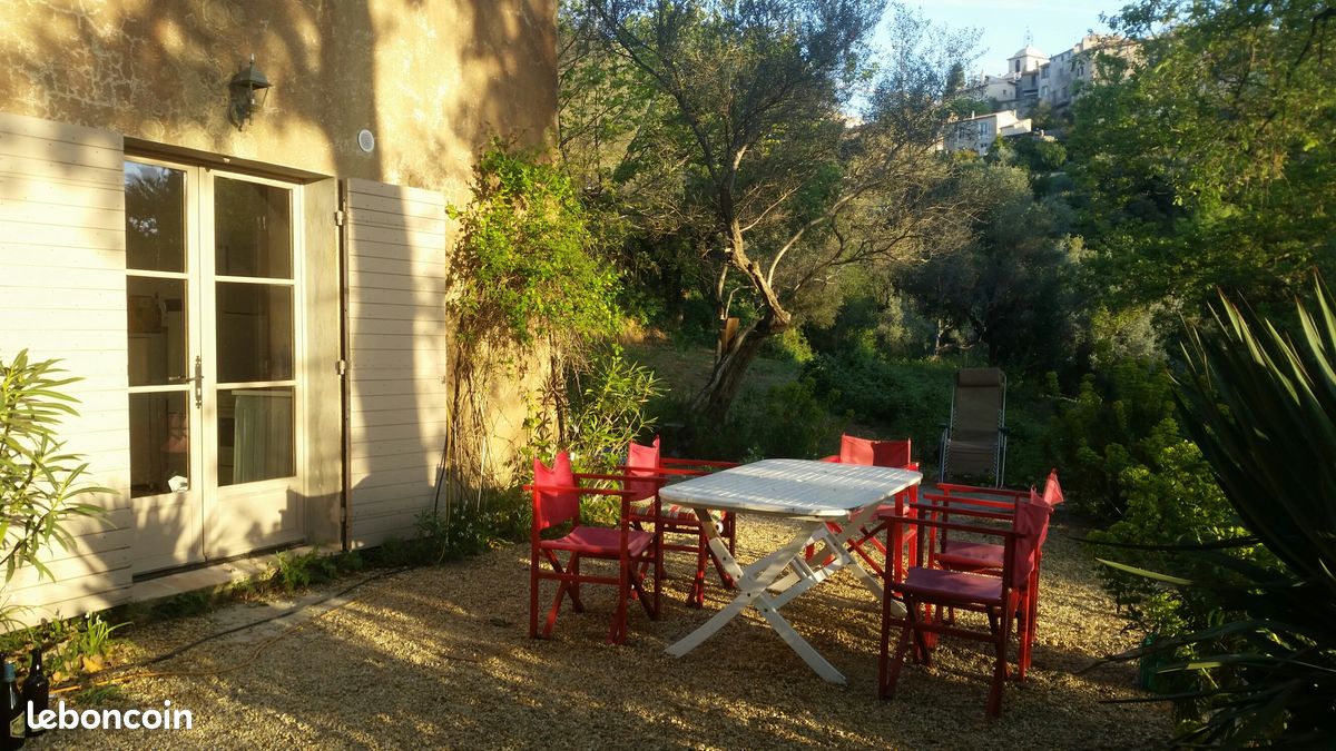 Maison 3 pièces 82 m² · à Ramatuelle · 82 m² · 1 490 €