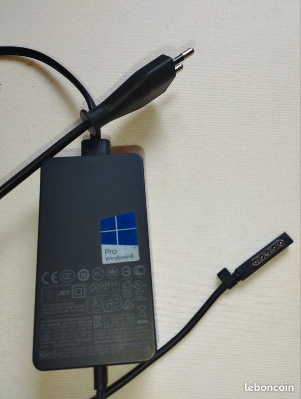 Chargeur alimentation Microsoft surface 1 & 2 (image 1)