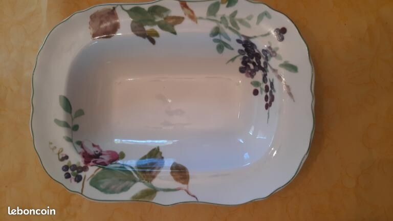 Porcelaine fine de Chine plat (image 1)