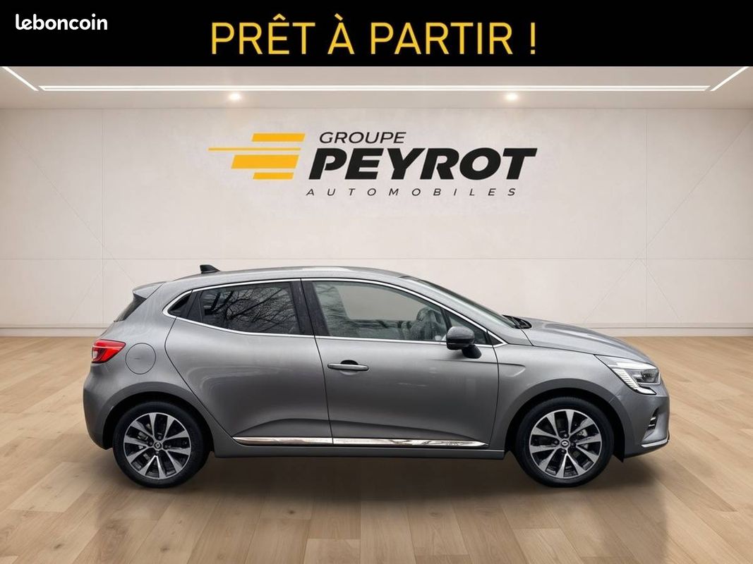 RENAULT Clio E-Tech full hybrid 145 Techno (image 8)