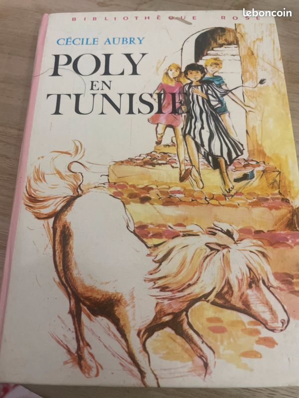 Livre poly en Tunisie (image 1)