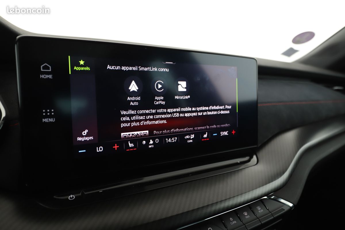 Skoda Octavia Combi 1.4 TSI PHEV iV RS DSG6e 245 ch (image 27)