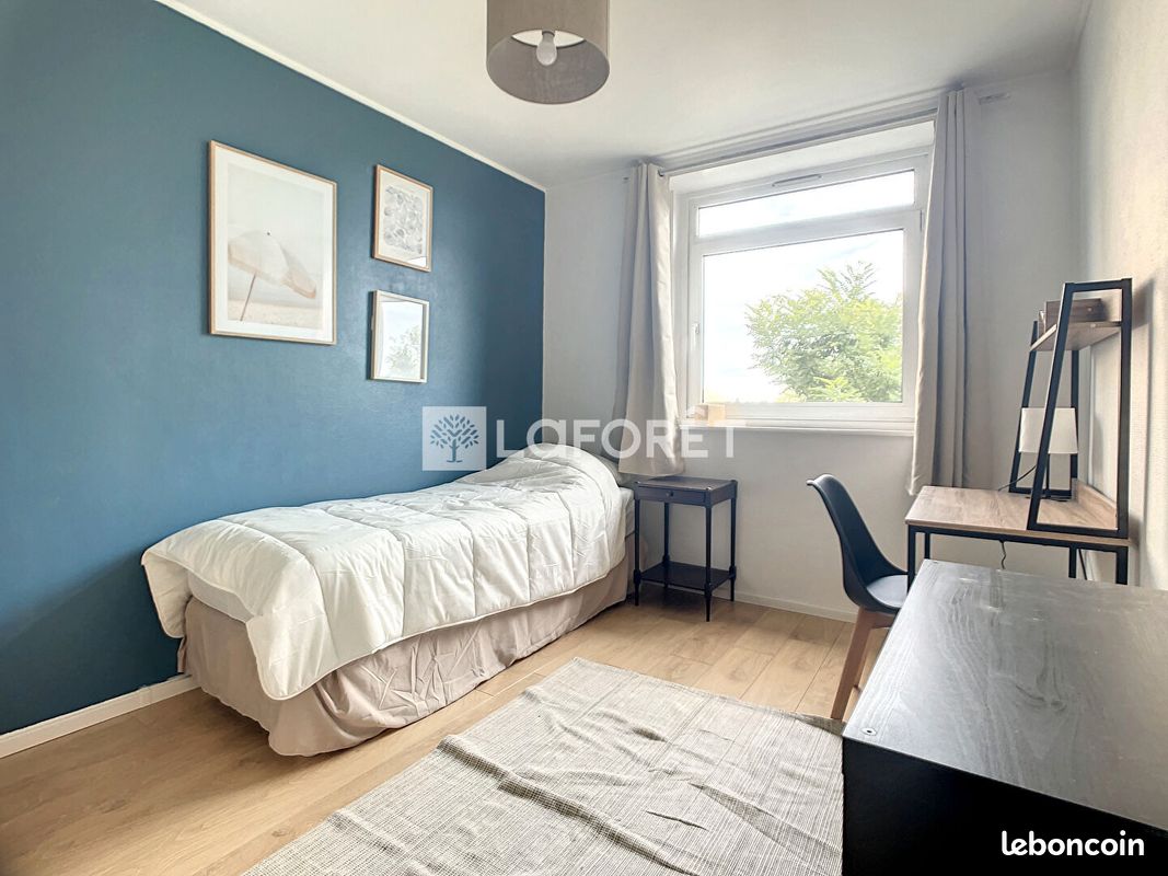 Appartement 6 pièces 90 m² · à Mont-Saint-Aignan · 90 m² · 446 €