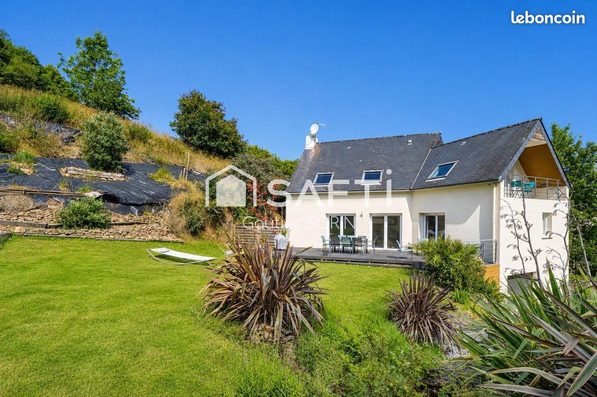 Maison 5 pièces 138 m² · à Quimper · 138 m² · 1 690 €/mois