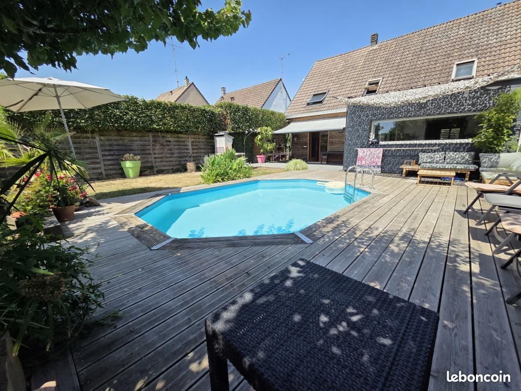 Maison 8 pièces 140 m² · à Cambrai · 140 m² · 241 500 €