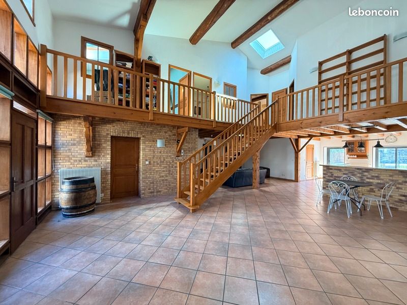 Maison 5 pièces 191 m² · à Aubière · 191 m² · 350 000 €