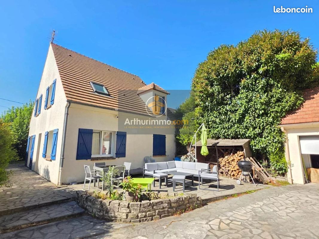 Maison 6 pièces 118 m² · à Sarcelles · 118 m² · 354 000 €