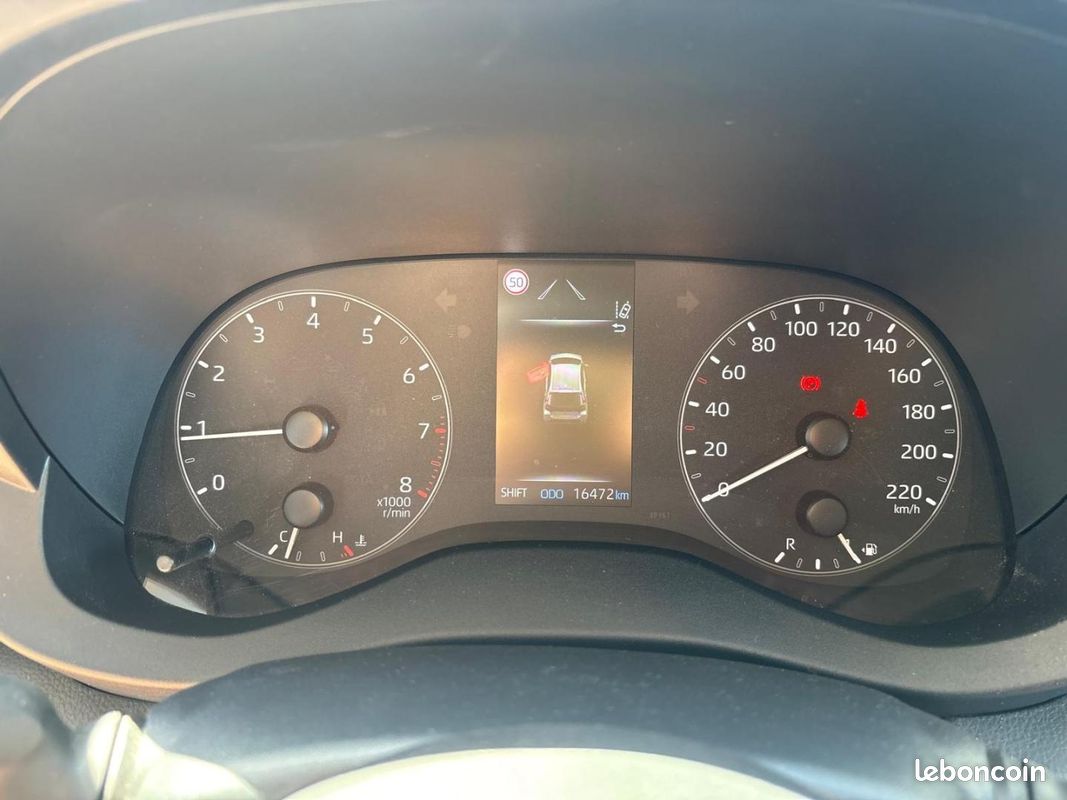 Toyota Yaris 120 VVT-i Dynamic Business 5p MC24 (image 14)