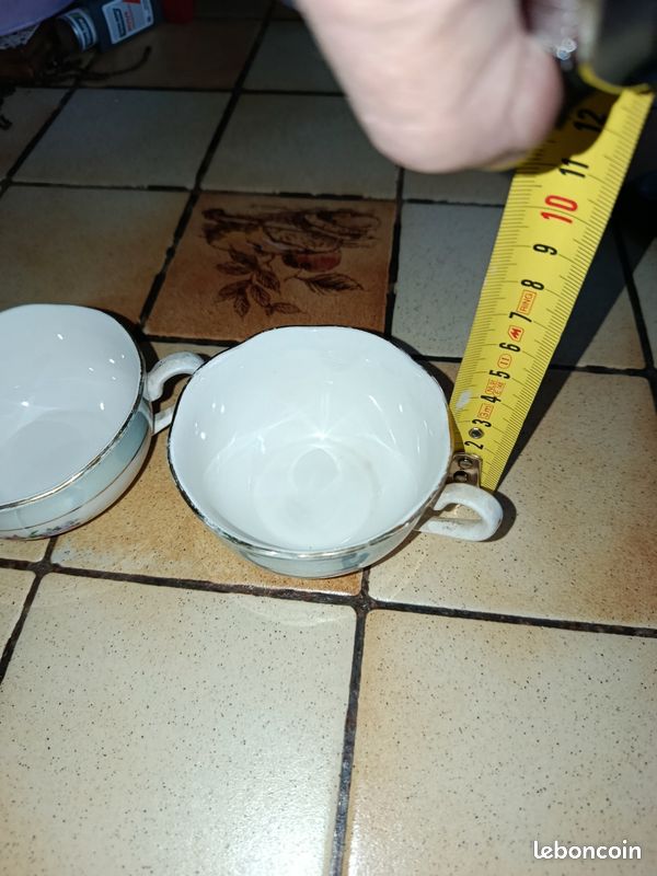 2 tasses ancienne Sarreguemines avec des fleurs (image 7)