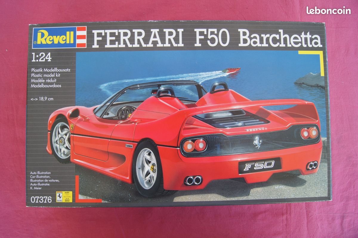 Maquette modèle réduit REVELL 1/24 FERRARI F50 Barchetta N°07376 