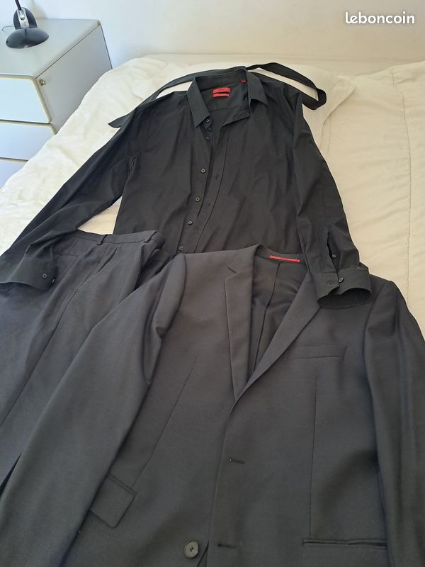 Vend costume HUGO BOSS T XL 52 (image 1)